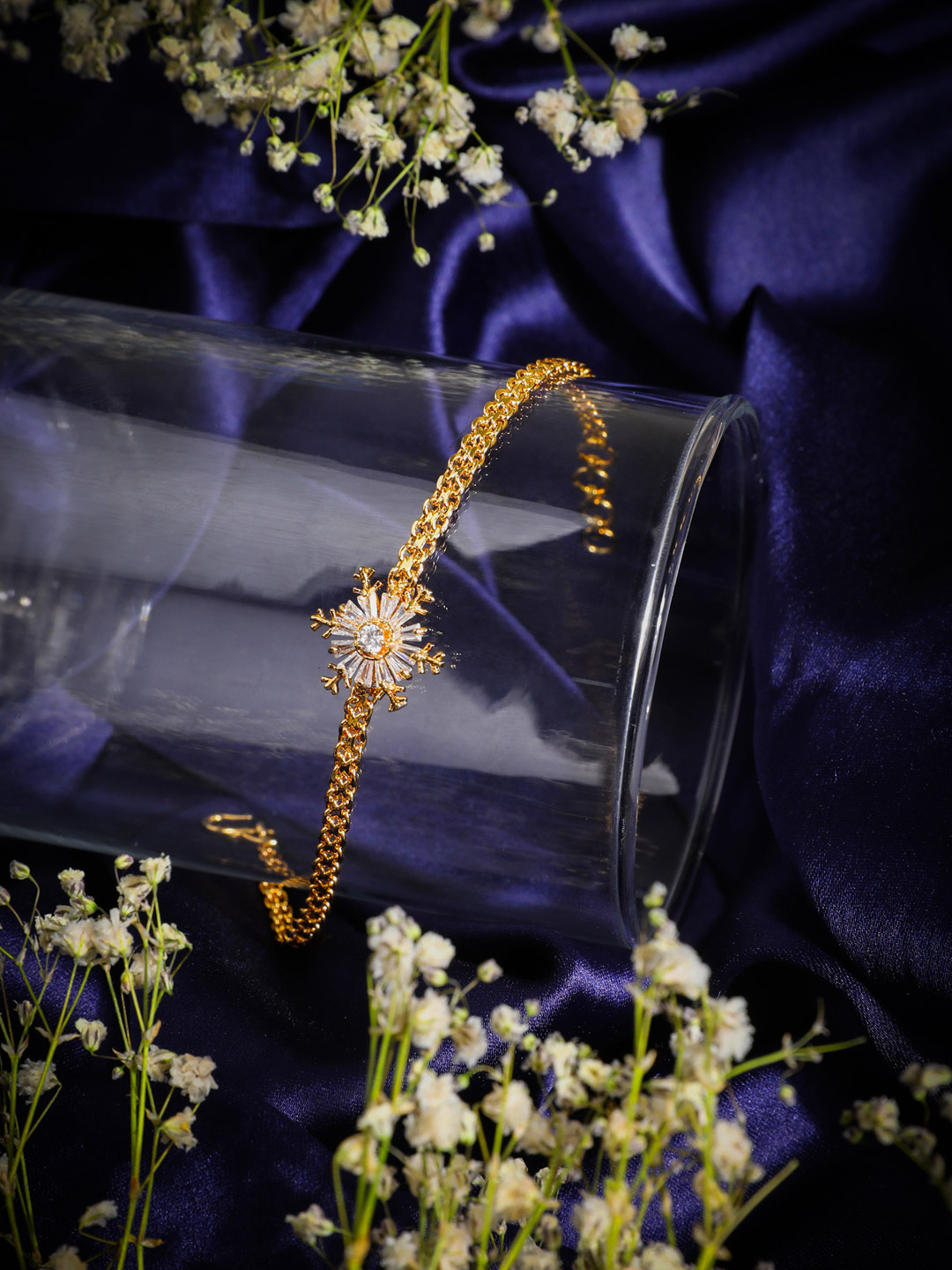 Sparkling Floral Bracelet
