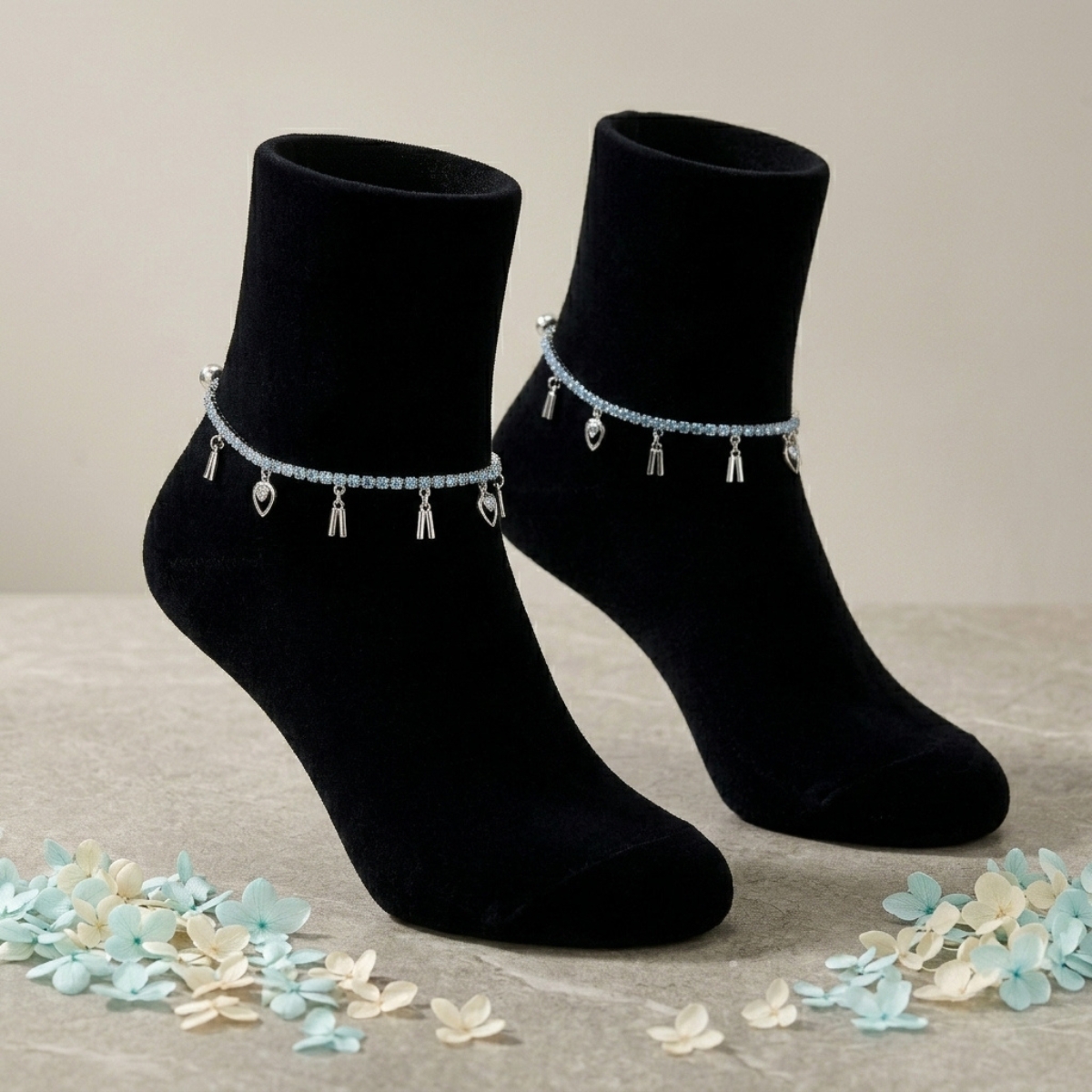 ACCESSHER Silver Plated Oxidised Leaf Design Anklet Set with Ghungroos for Women & Girls