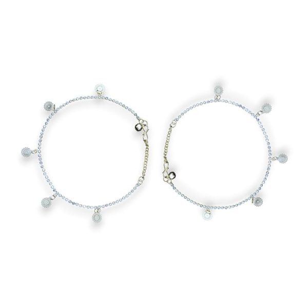 ACCESSHER Silver Plated Anklet Set with Ghungroos | Oxidised Leaf- Design Payal/Legchain/Foot Jewellery | Modern & Traditional Accessories Gift for Women & Girls (Design 4)