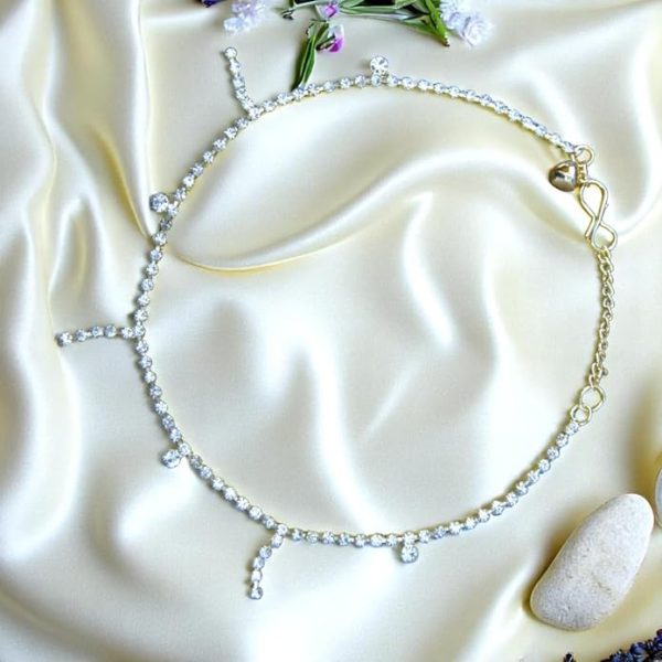 ACCESSHER Silver Plated Anklet Set with Ghungroos | Oxidised Leaf- Design Payal/Legchain/Foot Jewellery | Modern & Traditional Accessories Gift for Women & Girls (Design 7) - Image 3