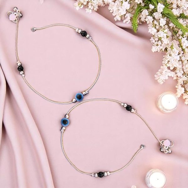 ACCESSHER Silver Plated Anklet Set with Ghungroos | Oxidised Leaf- Design Payal/Legchain/Foot Jewellery | Modern & Traditional Accessories Gift for Women & Girls (Design 2) - Image 4