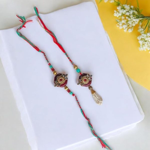 ACCESSHER Unisex Traditional Kundan and Pearls Embedded Bhaiya Bhabhi Rakhi Set/Designer Rakhi & Gifting with Roli Kumkum Packets & Happy Rakshabandhan Card - Image 2