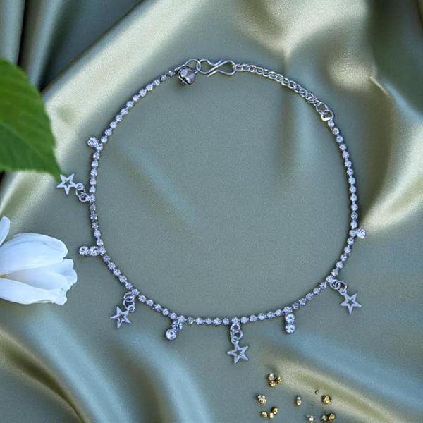 ACCESSHER Silver Plated Anklet Set with Ghungroos | Oxidised Leaf- Design Payal/Legchain/Foot Jewellery | Modern & Traditional Accessories Gift for Women & Girls (Design 13) - Image 5