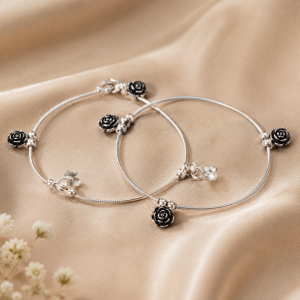 ACCESSHER Silver Plated Anklet Set with Ghungroos _ Oxidised Leaf- Design Payal_Legchain_Foot Jewellery _ Modern & Traditional Accessories Gift for Women & Girls (Design 10) 5 ACCESSHER Oxidised Silver-Tone Floral Anklet Set for Women & Girls | Rose Motif Payal & Leg Chain (Pair)
