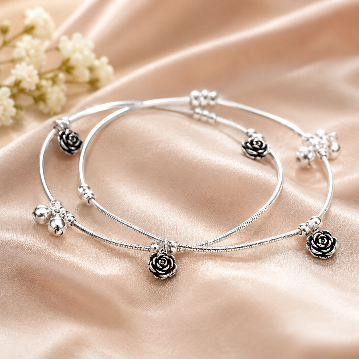 ACCESSHER Silver Plated Leaf Design Payal Anklet Set - Oxidised Finish & Ghungroos for Women & Girls - Image 4