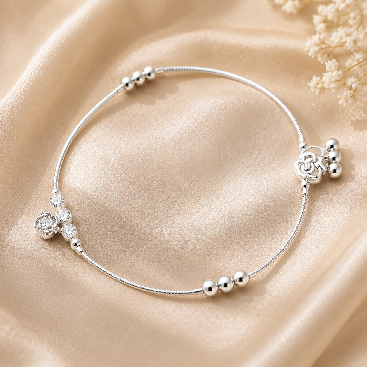 ACCESSHER Oxidised Silver-Tone Floral Anklet Set for Women & Girls | Rose Motif Payal & Leg Chain (Pair) - Image 3