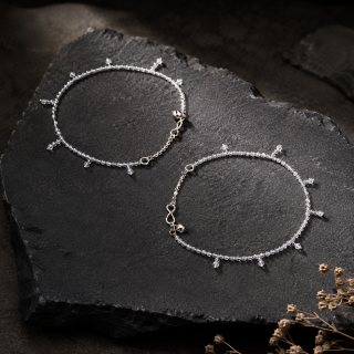 ACCESSHER Silver Plated Leaf Design Payal Anklet Set - Oxidised Finish & Ghungroos for Women & Girls