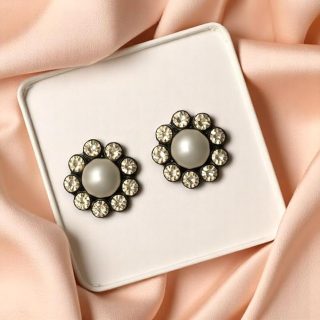ACCESSHER Oxidised Silver Dome Jhumki Earrings with Flower & Leaf Motif – Lightweight Small-Size Ethnic Design