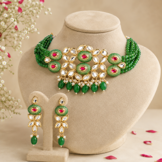 ACCESSHER Gold Toned Kundan Jewellery Set - Green Enamel & Emerald Bead Detailing