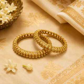 ACCESSHER Gold Tone Minimal Bangles for Women & Girls (Set of 4, Size 2.8)
