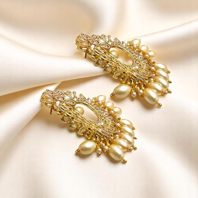 ACCESSHER Gold Tone Maangtikka Earring Set for Women Girls | Floral Kundan Work, Traditional Look | Latest Stylish Traditional Jewellery Set for Women & Girls (Design 3) - Image 2