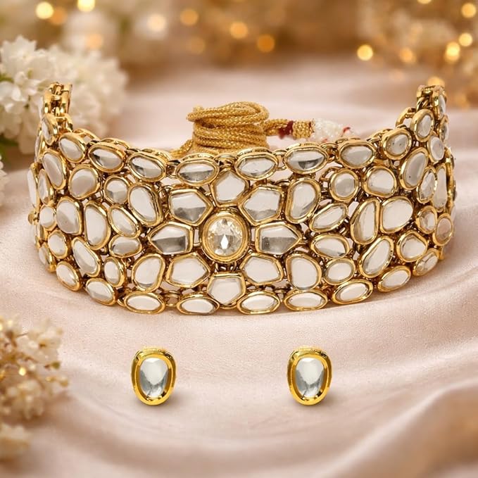 ACCESSHER Gold Plated Traditional Vilandi Kundan Embellished Statement Choker Necklace Set with Stud Earrings and Adjustable Dori for Women and Girls Pack of 1 (Golden Traditional Choker)