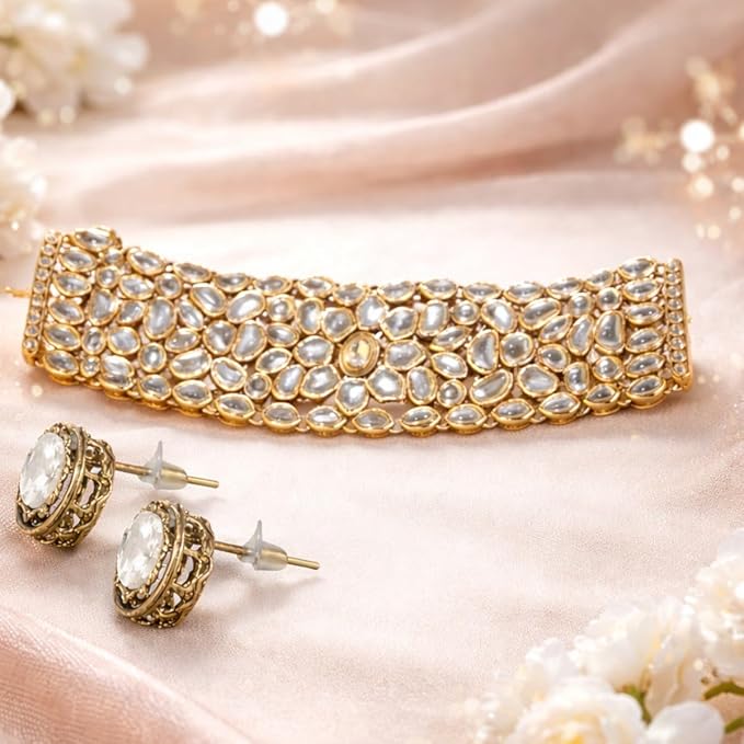 ACCESSHER Gold Plated Traditional Vilandi Kundan Embellished Statement Choker Necklace Set with Stud Earrings and Adjustable Dori for Women and Girls Pack of 1 (Golden Traditional Choker) - Image 4