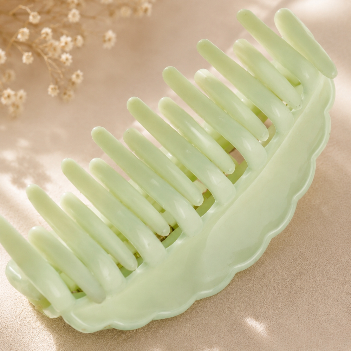 ACCESSHER Multicolour Acrylic Jumbo Hair Claw Clips with Tight Grip - Hair Clutchers for Thick Hair & Casual Wear, Pack of 3 - Image 3